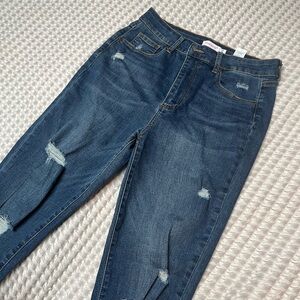 NEW Shoedazzle Dark Blue Distressed Jeans Size 28